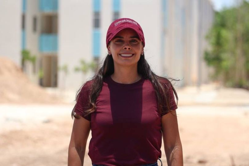 uploads/6/32/01 (400).Jpg